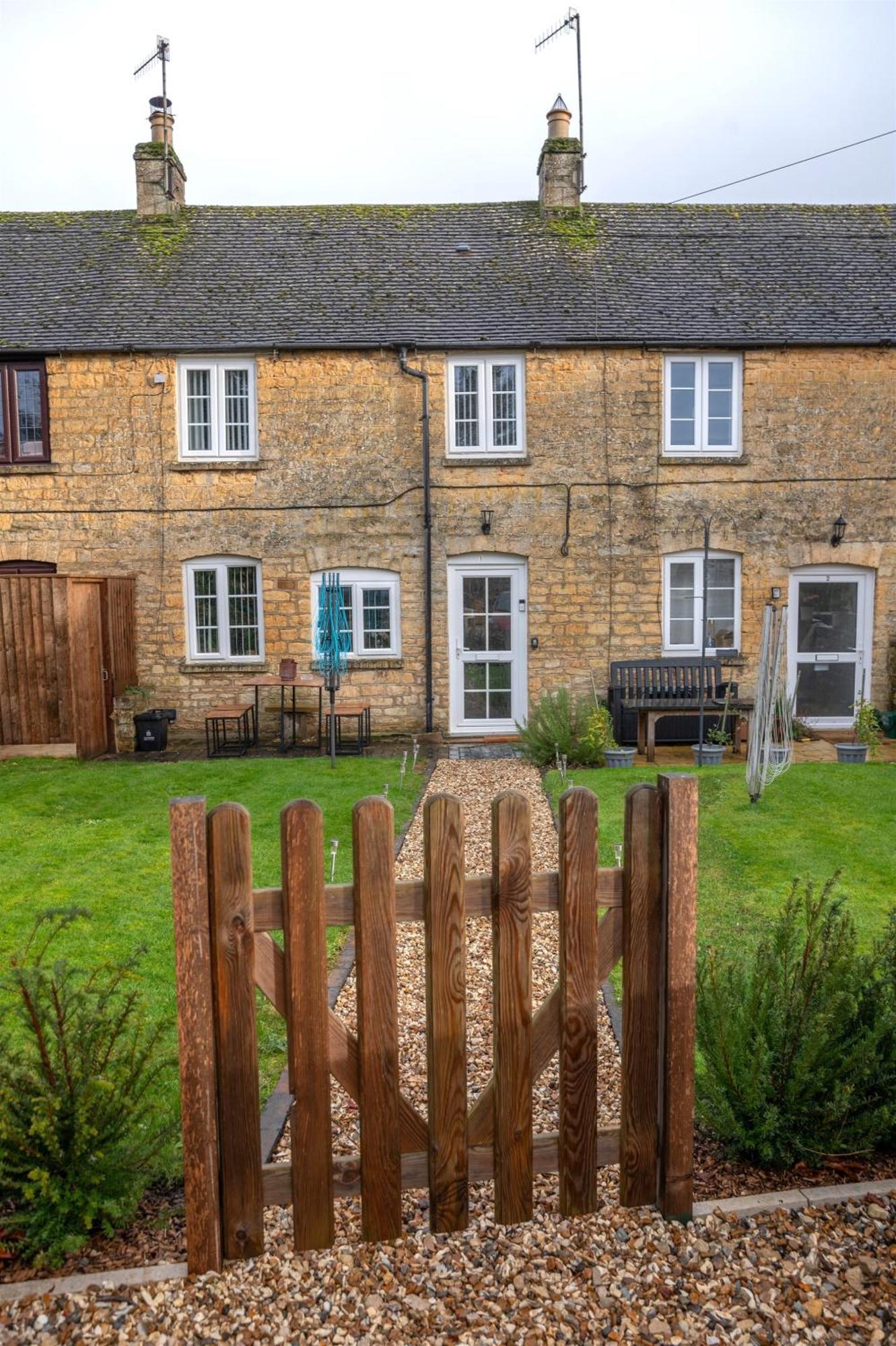 2 Bedroom Charming & Luxury Malt Cottage, Garden, Netflix, Free Parking Bourton-on-the-Water Exterior photo